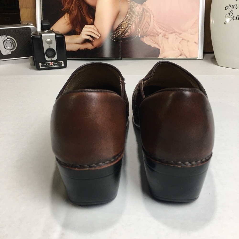 Dansko Clogs - Picture 5 of 10
